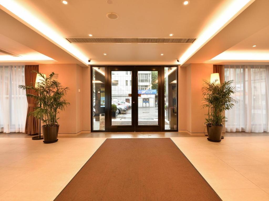 Home Inns Plus Shanghai Xujiahui Branch Eksteriør bilde