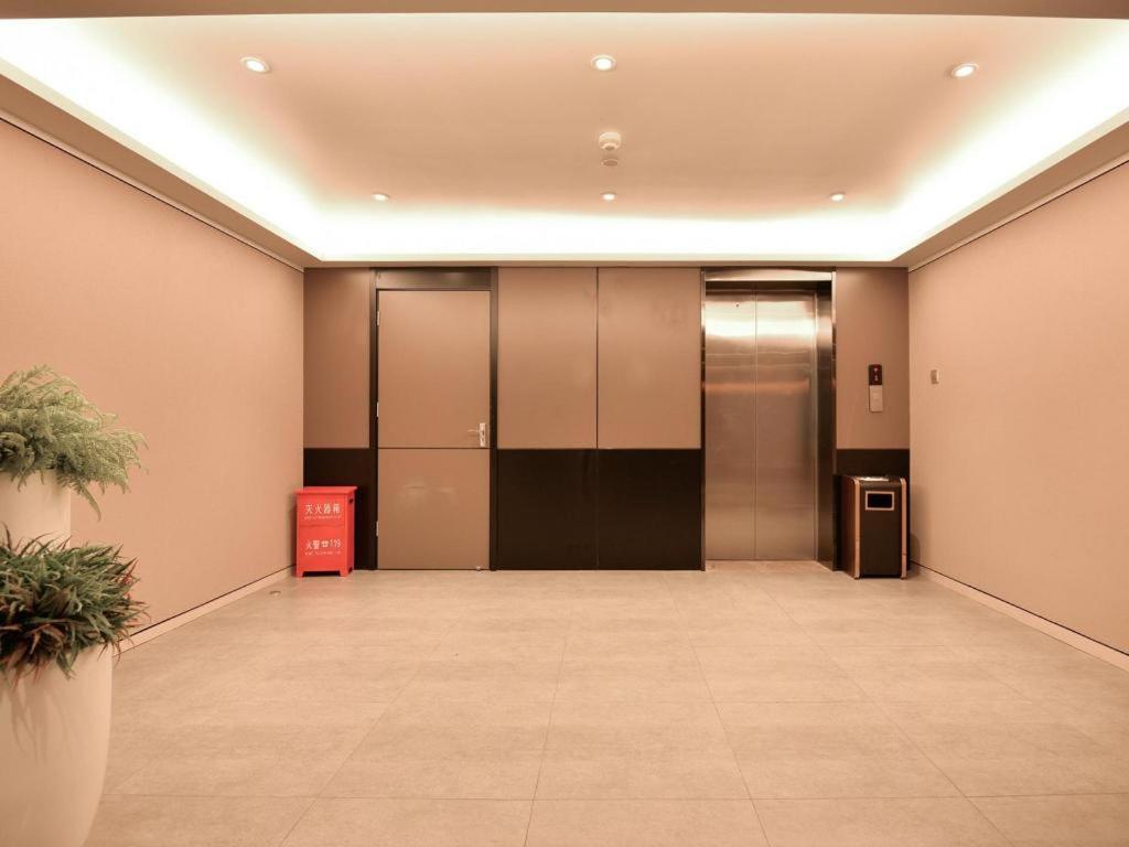 Home Inns Plus Shanghai Xujiahui Branch Eksteriør bilde